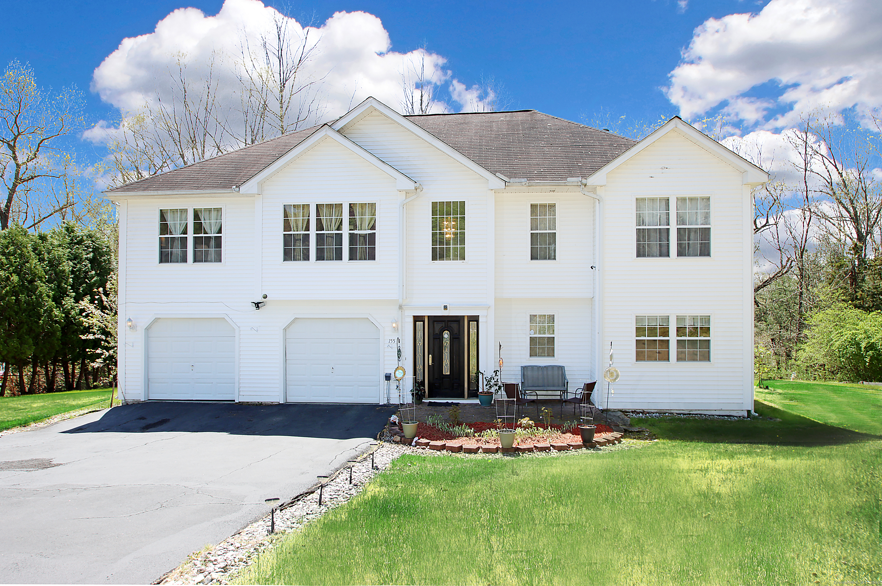 Property Photo: 155 Riverside Drive CT 06451