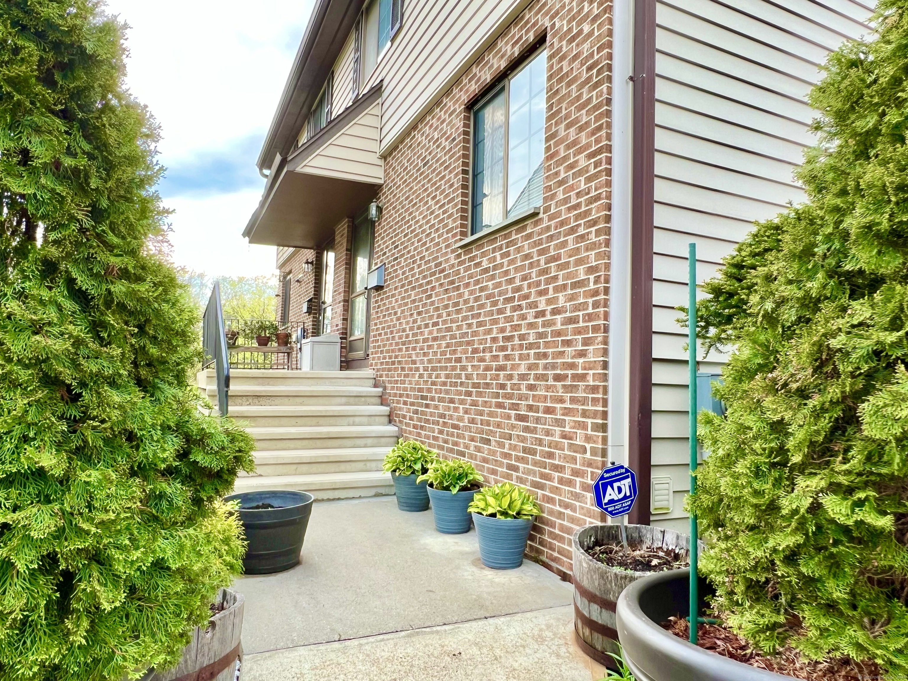 Property Photo: 202 Soundview Avenue 26 CT 06902