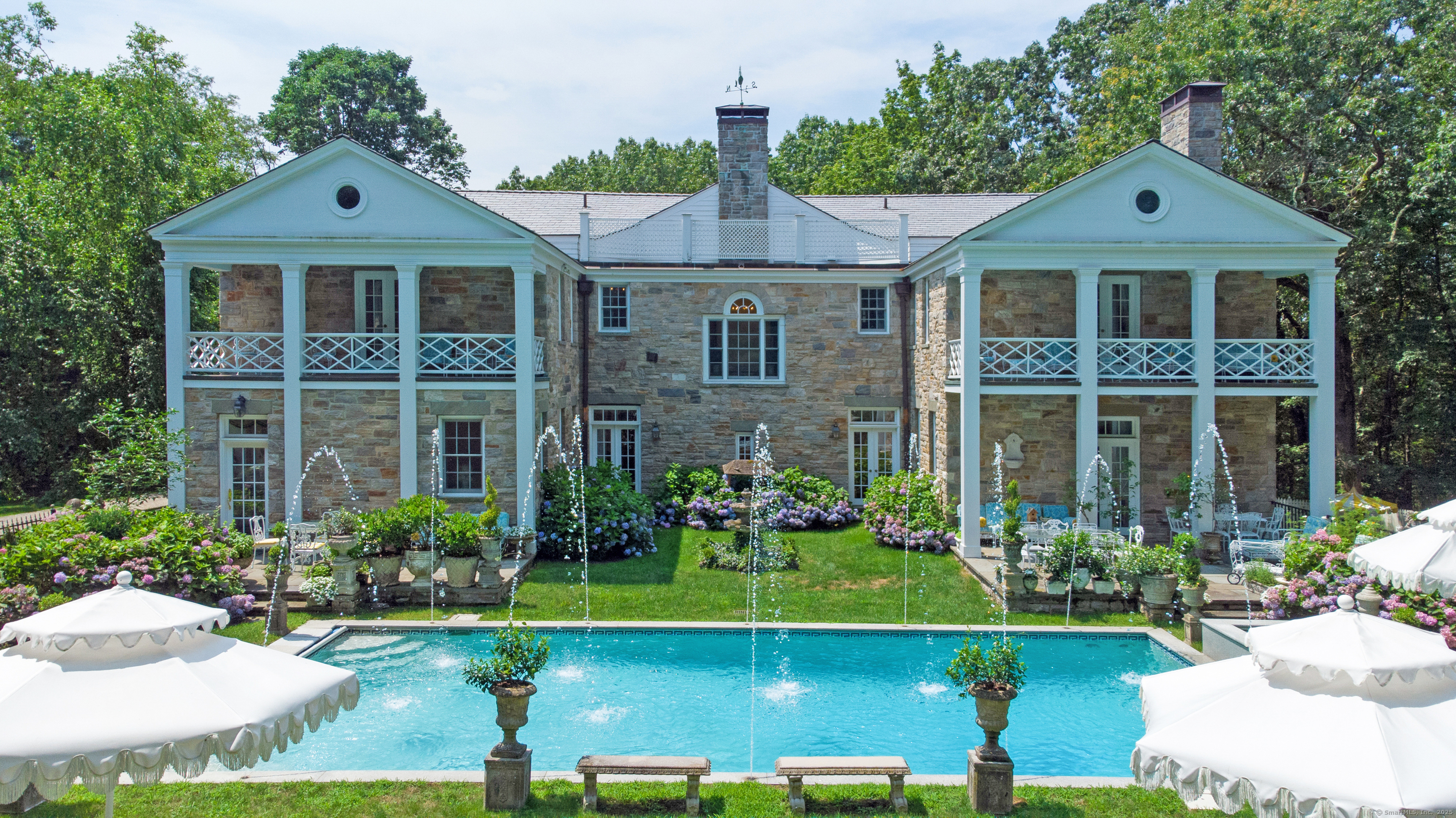 Property Photo: 5 Northside Lane CT 06880