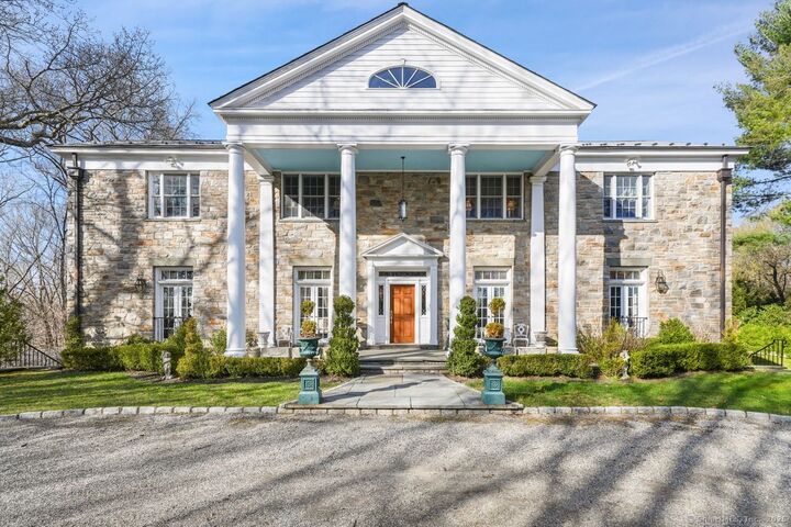 Property Photo:  5 Northside Lane  CT 06880 