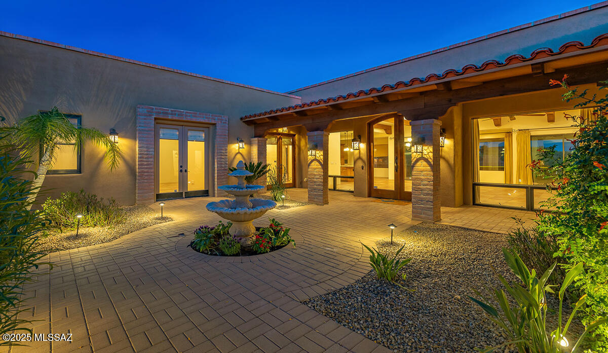 Property Photo: 4490 N Camino Sumo AZ 85718
