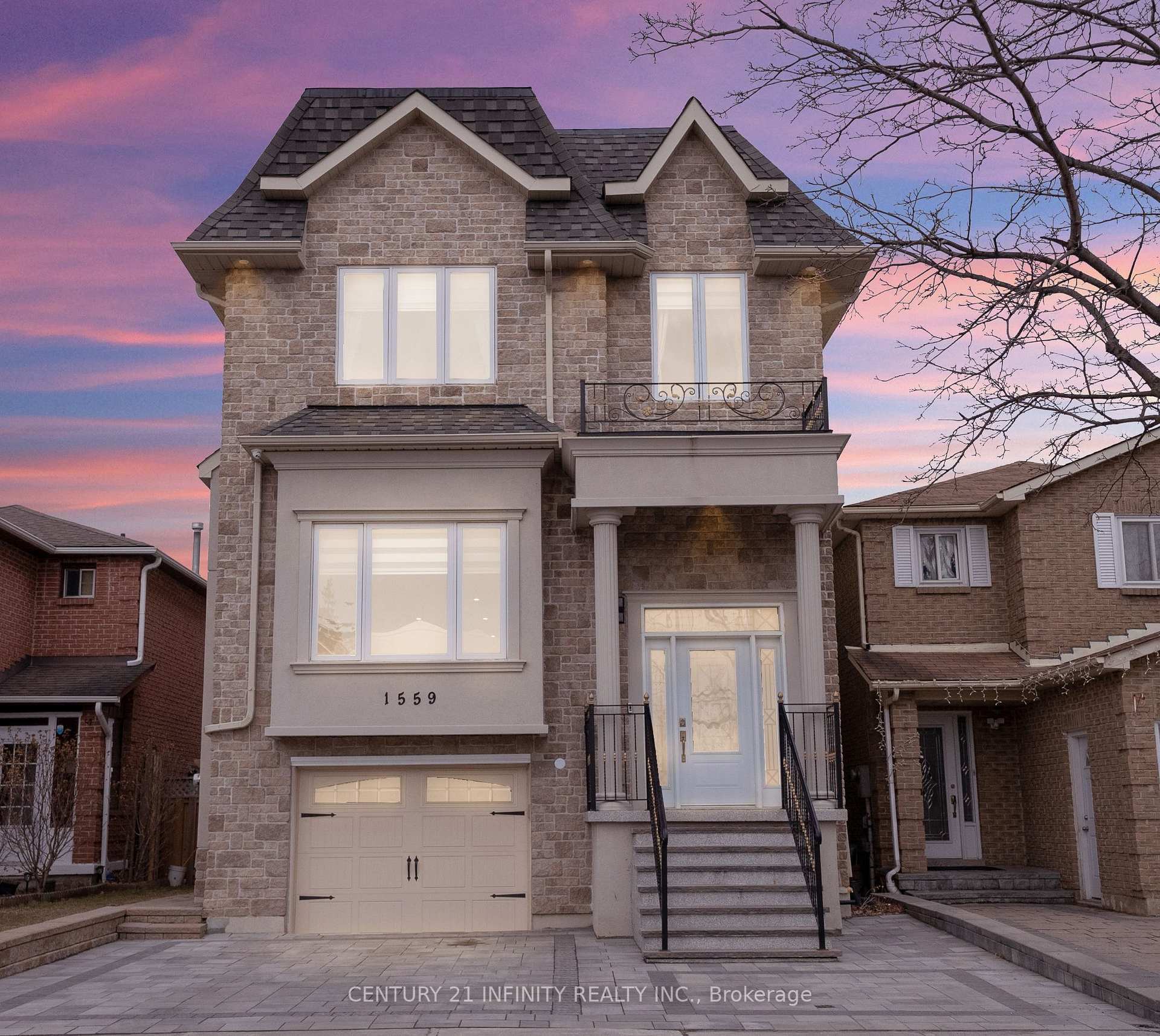 1559 Marshcourt Drive  Pickering ON L1V 6G2 photo