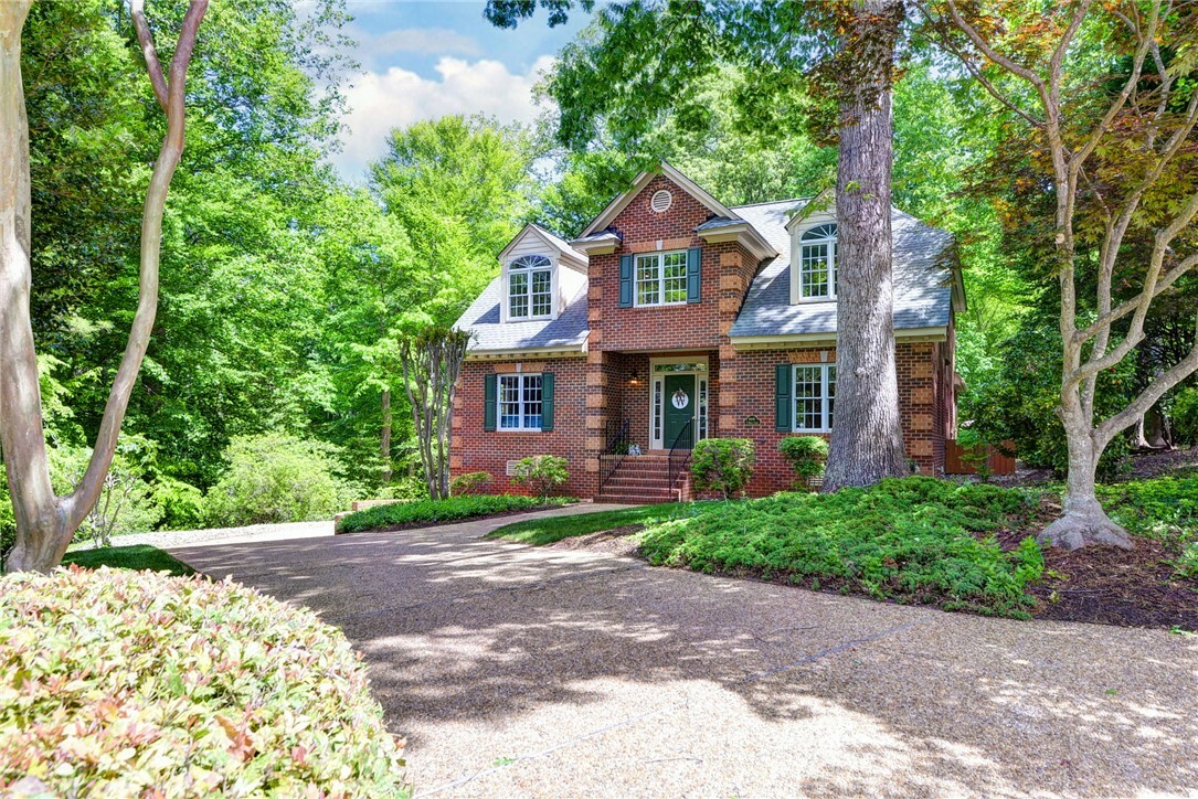 Property Photo: 7 Hague Close VA 23185