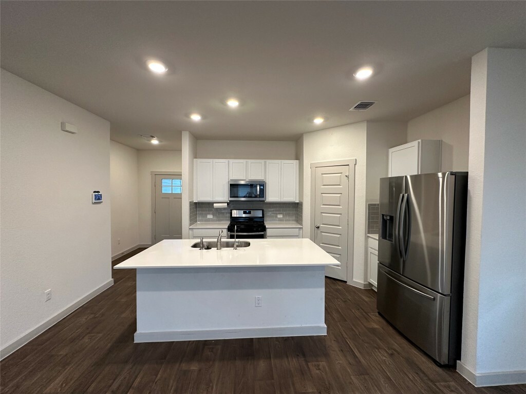 Property Photo: 125 Wichita River Road TX 78634