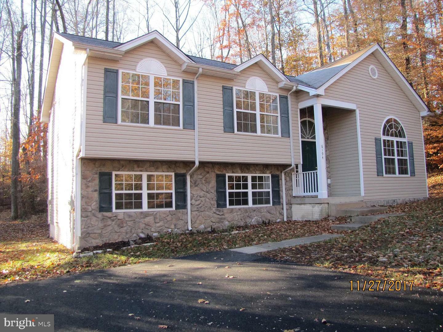 Property Photo: 6194 Dawes Drive VA 22485