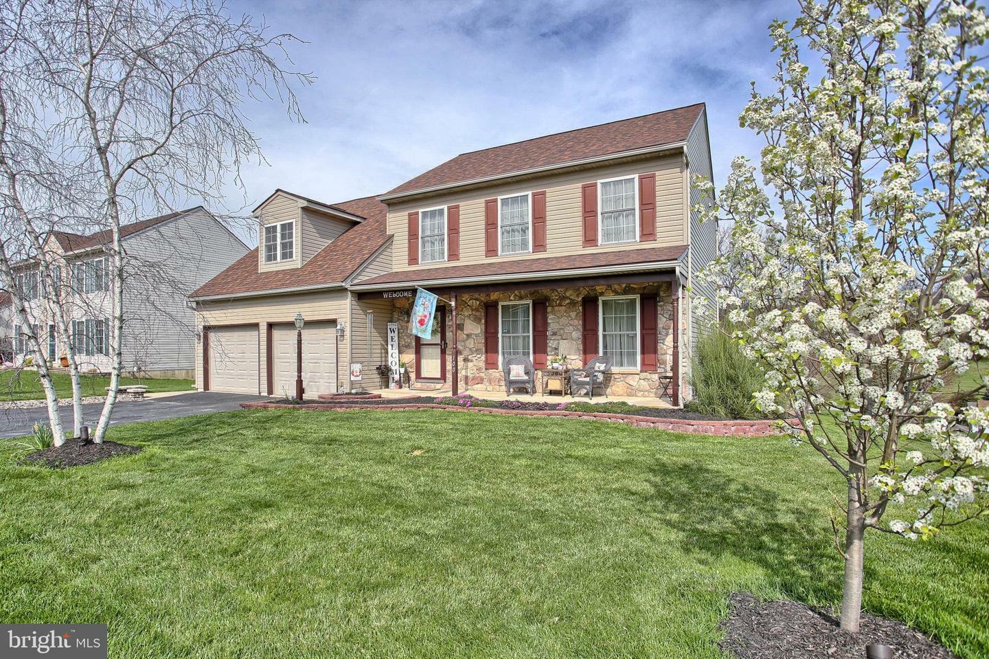Property Photo: 100 Brendan Mews PA 17347