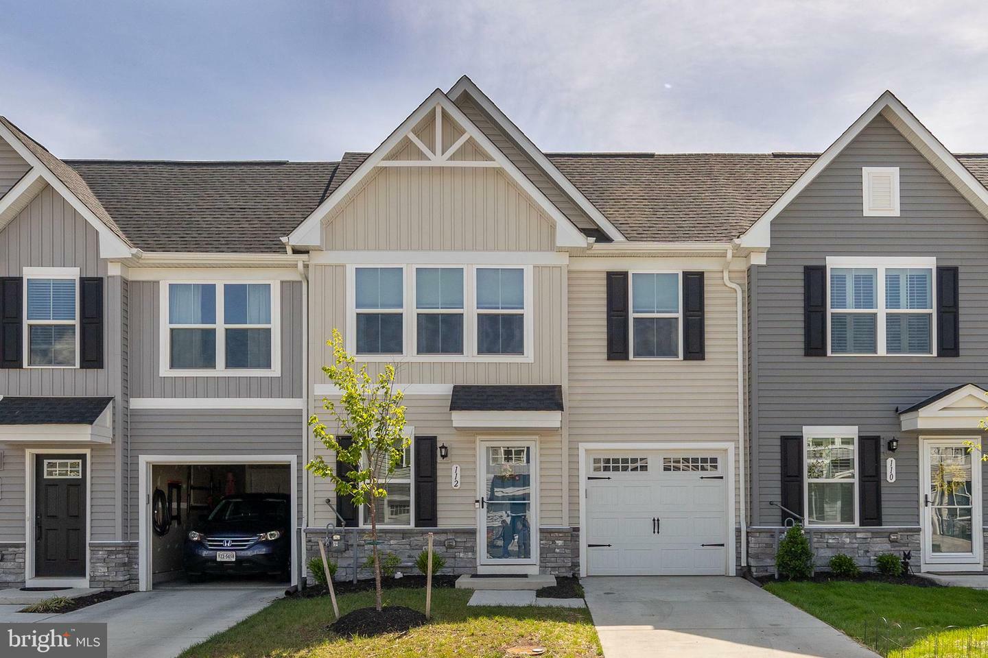 Property Photo: 112 Maury Way VA 22602