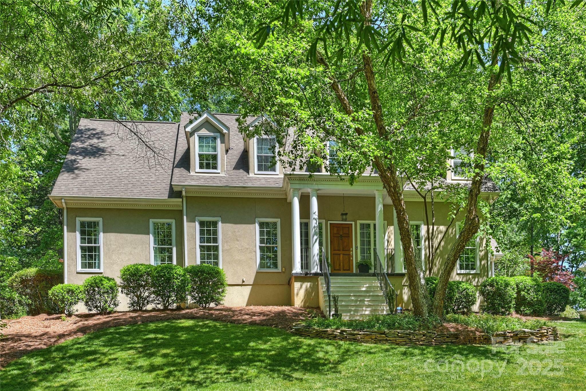 Property Photo: 9526 Greyson Ridge Drive NC 28277