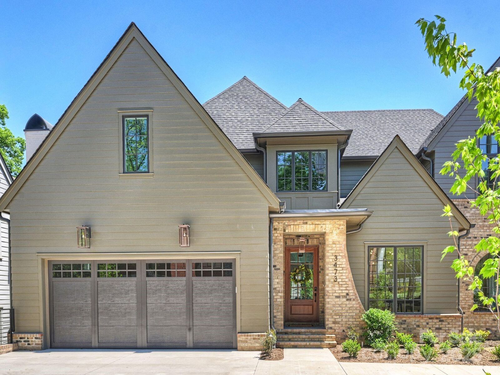 Property Photo:  3473 Willow Oak Road  NC 28209 