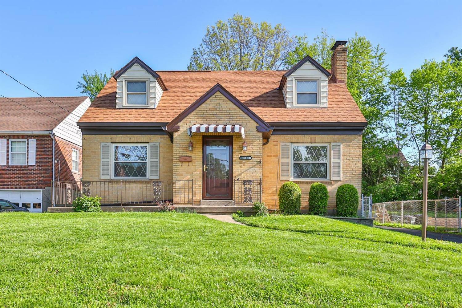 Property Photo: 5548 Raceview Avenue OH 45248