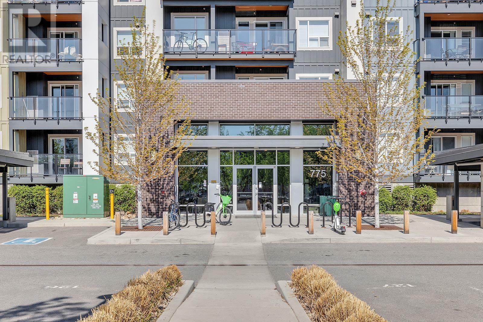 Property Photo: 775 Academy Way 208 BC V1V 0A5