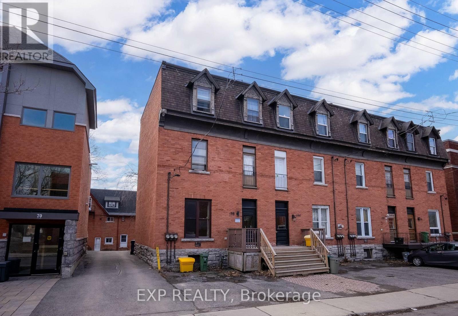 Property Photo: 196 Osgoode Street ON K1N 6S8