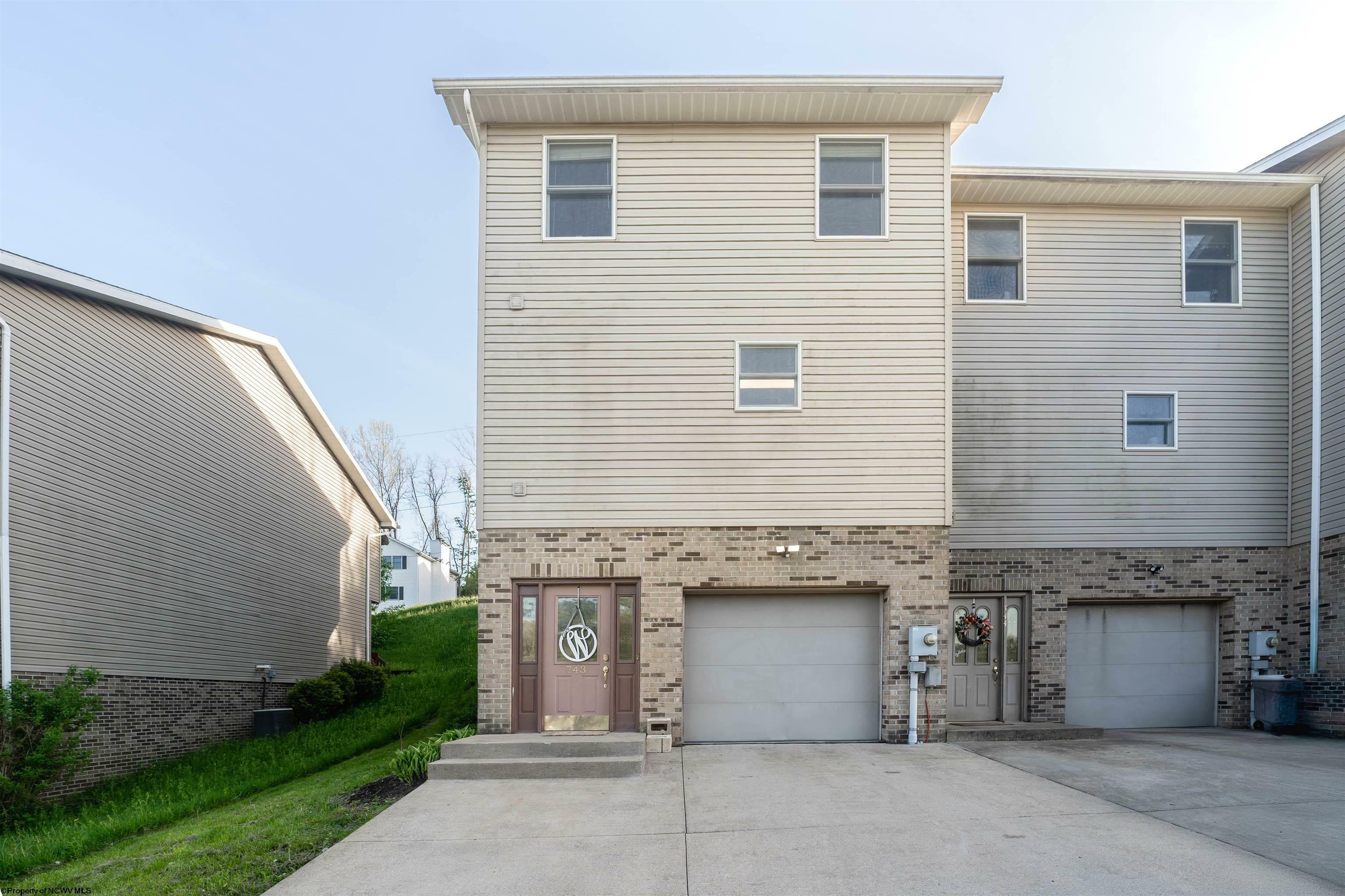 Property Photo: 743 Erow Avenue WV 26505