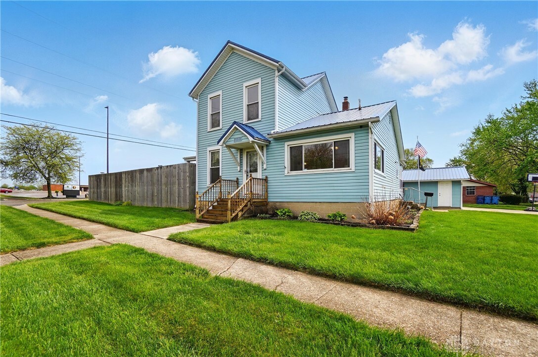 Property Photo: 6000 Chambersburg Road OH 45424