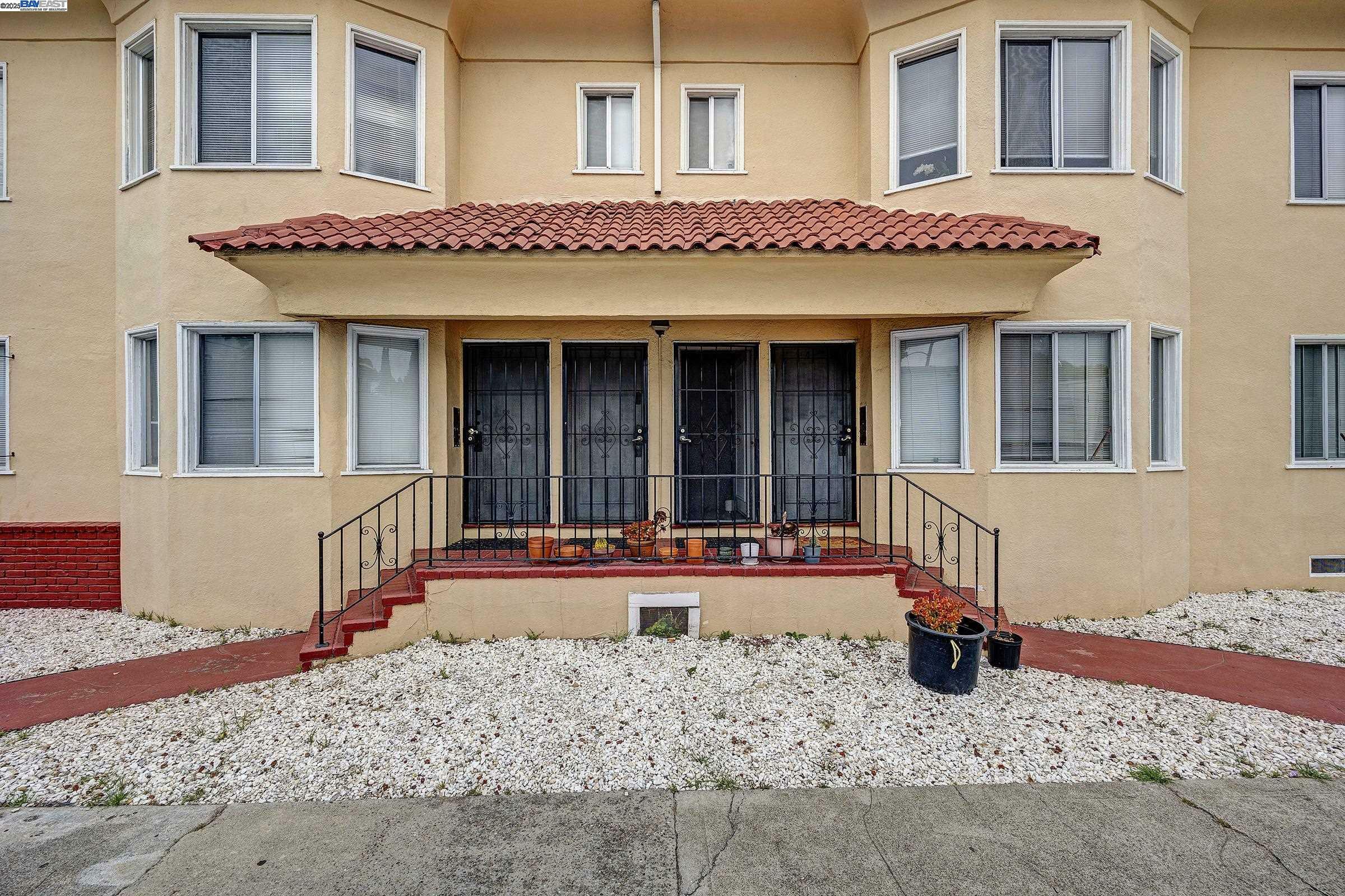 Property Photo: 6000 Macarthur Blvd. CA 94605