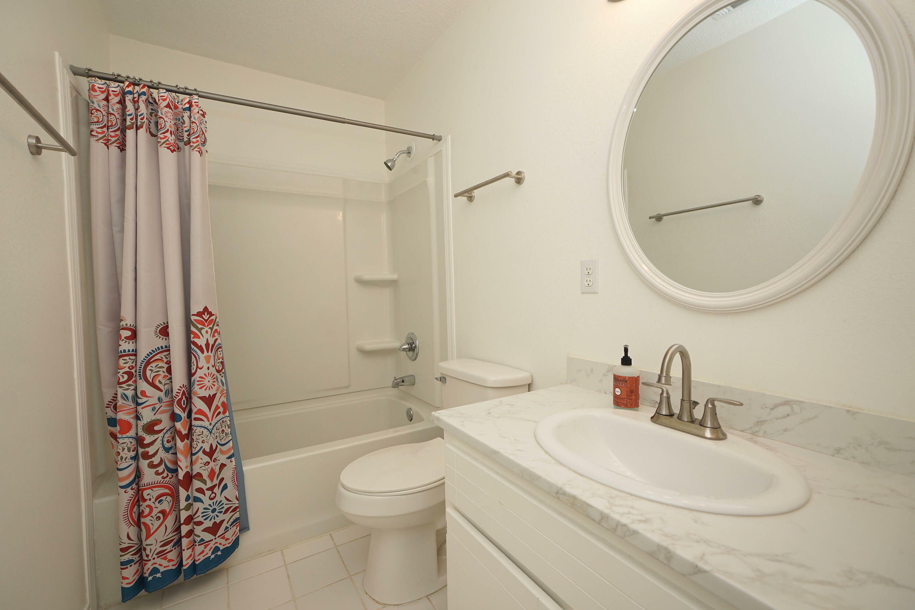 Property Photo: 209 Water Oak Lane FL 32539