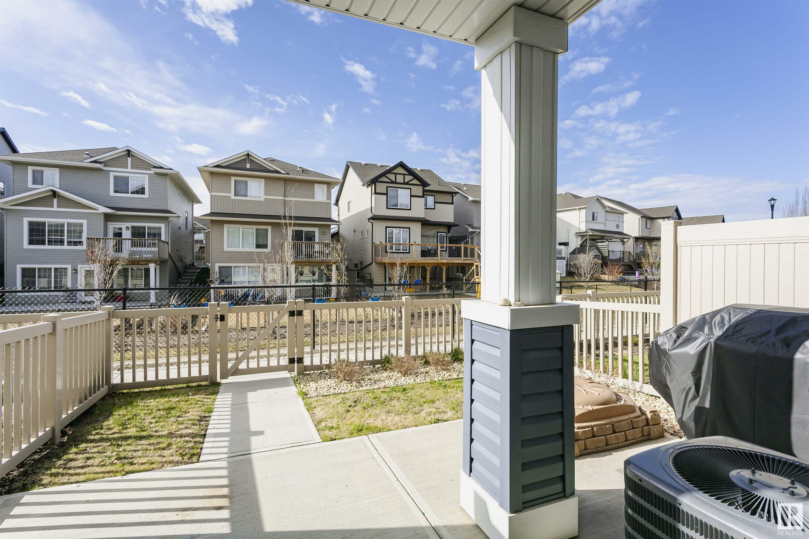 Photo de la propriété: 2905 141 Street SW 46 AB T6W 3W4