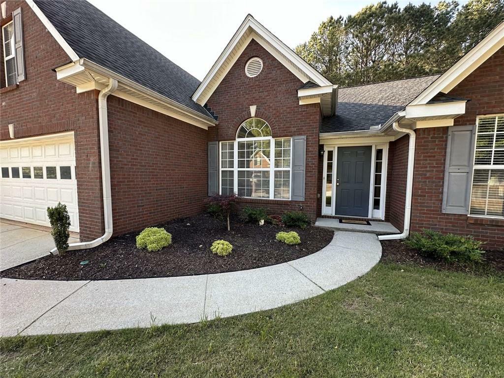 Property Photo: 1180 Chandler Ridge Drive SE GA 30045