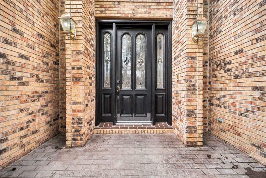 Property Photo: 901 Longmire Road 9 TX 77304