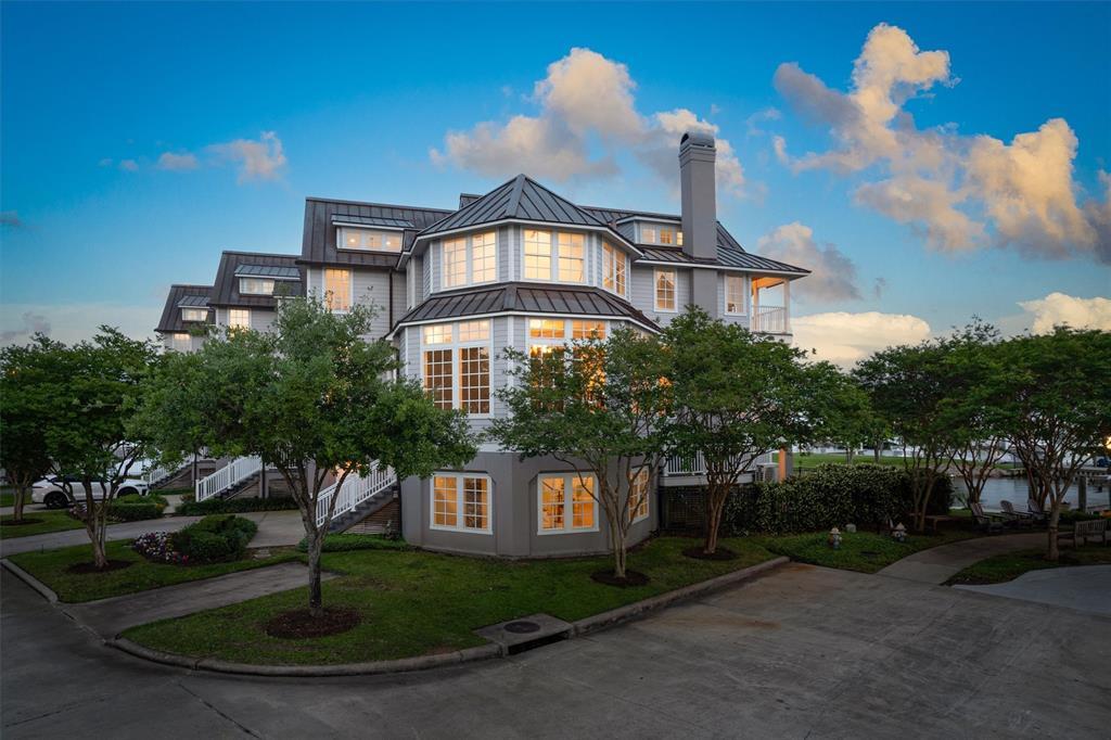 Property Photo:  2439 Lakewood Pointe  TX 77586 