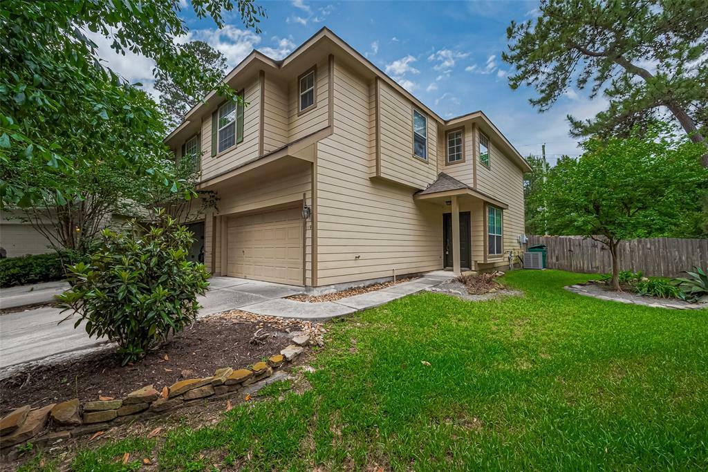 Property Photo: 119 Gallery Cove Court TX 77382