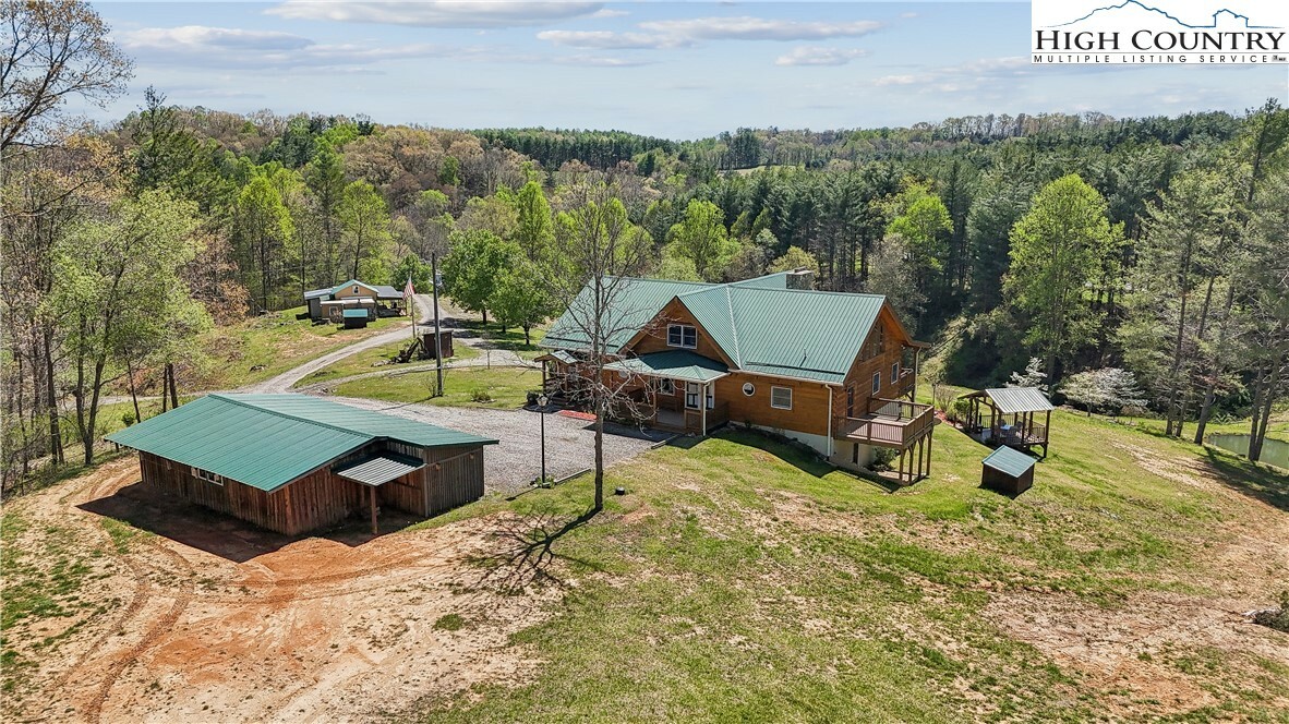 Property Photo: 101 Double Branch Road NC 28631