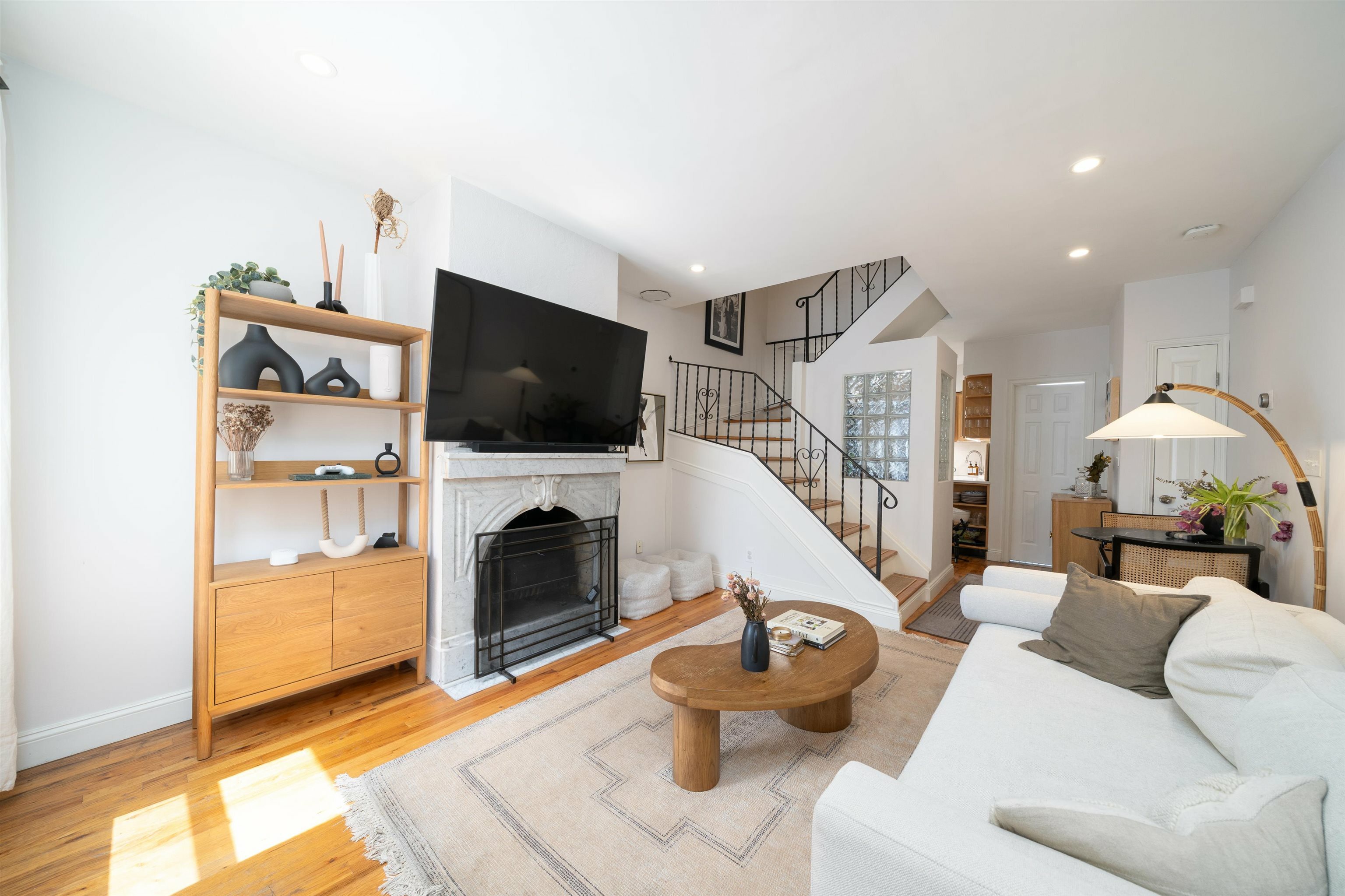 Property Photo: 286 6th St NJ 07302