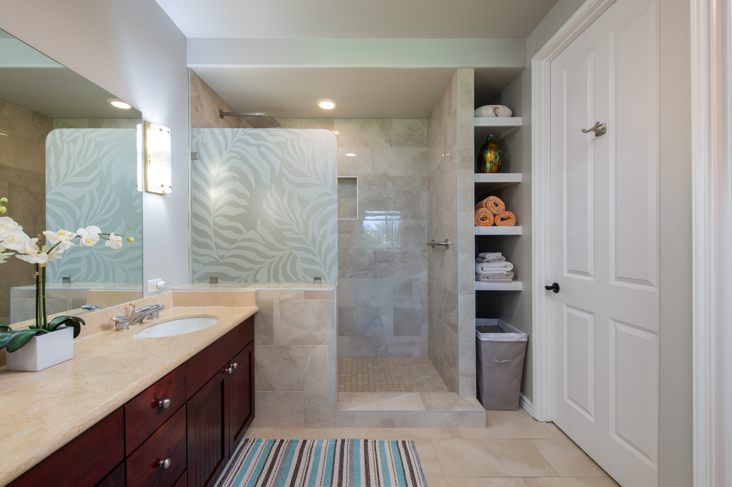 Property Photo: 69-200 Pohakulana Pl H22 HI 96738