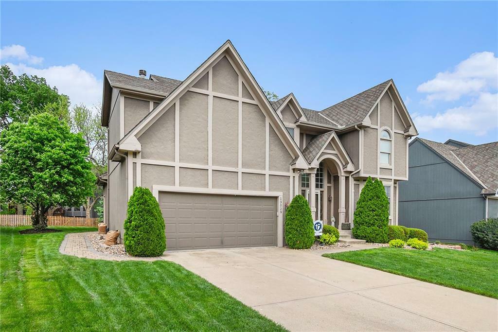 Property Photo:  13029 Flint Street  KS 66213 
