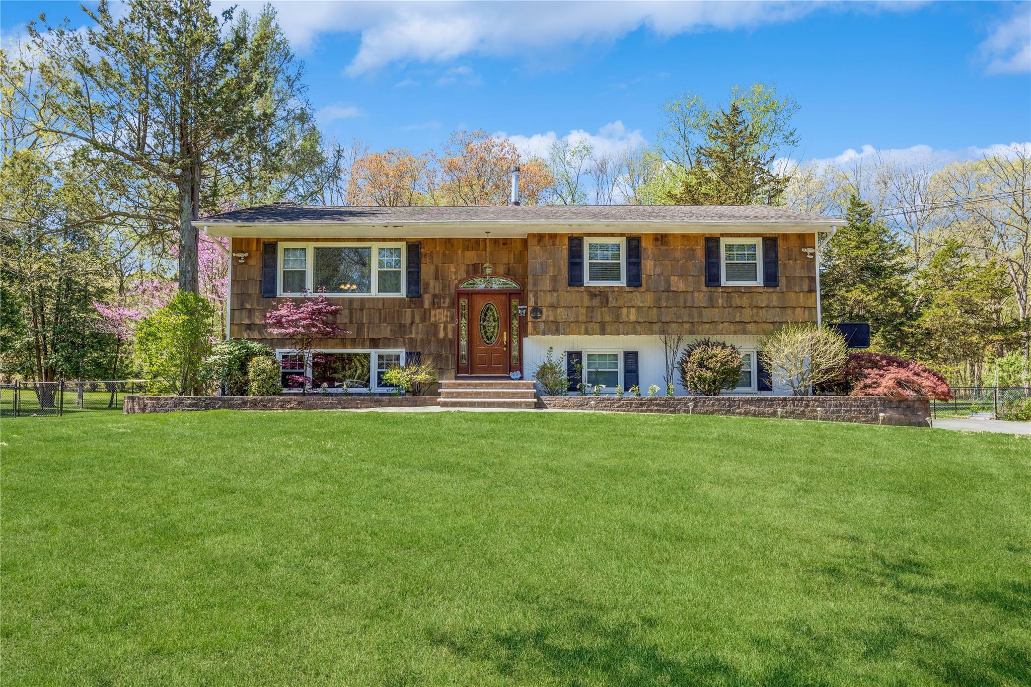 Property Photo: 3 Cottage Lane NY 10901