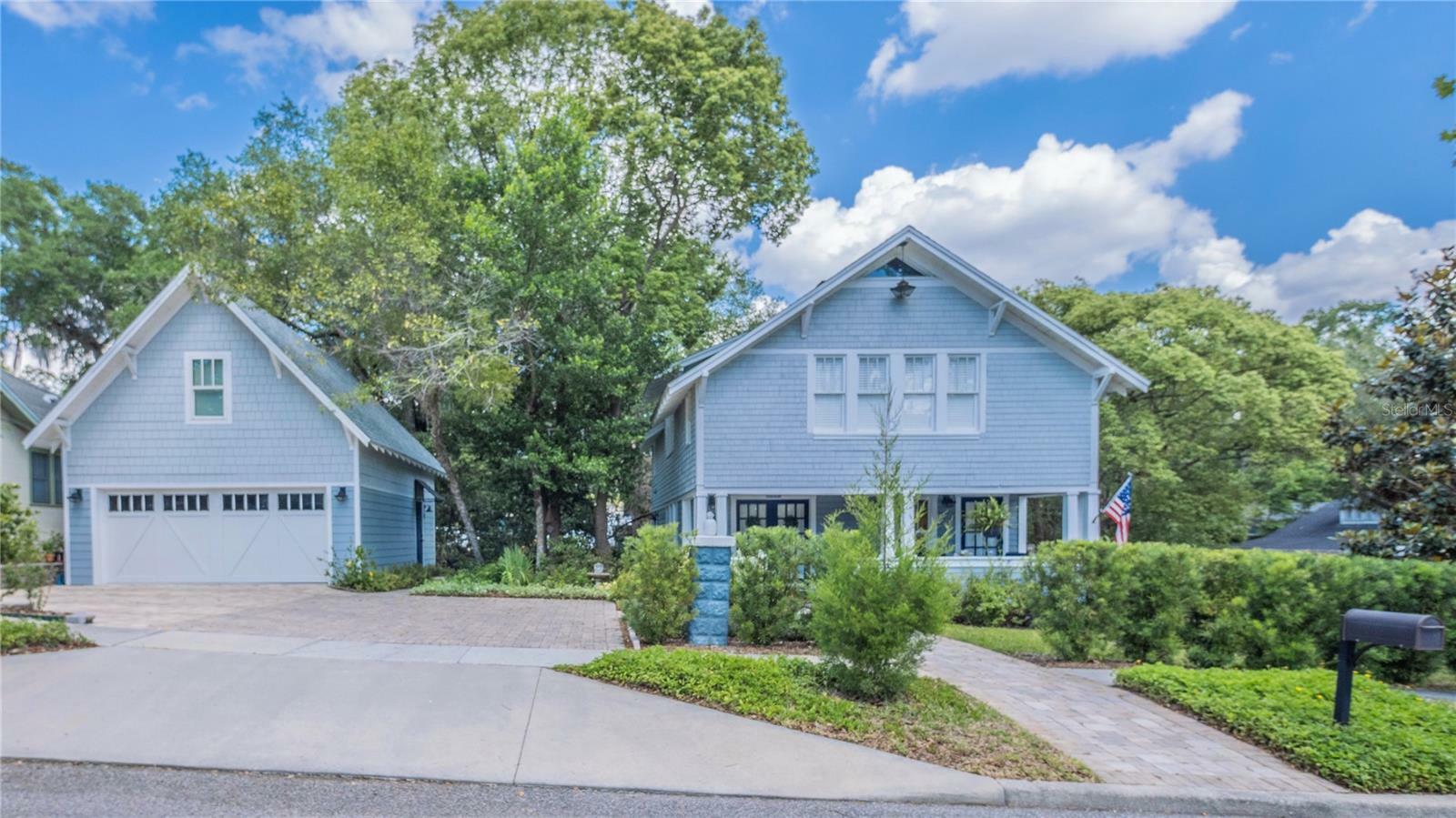 Property Photo: 908 N Tremain Street FL 32757