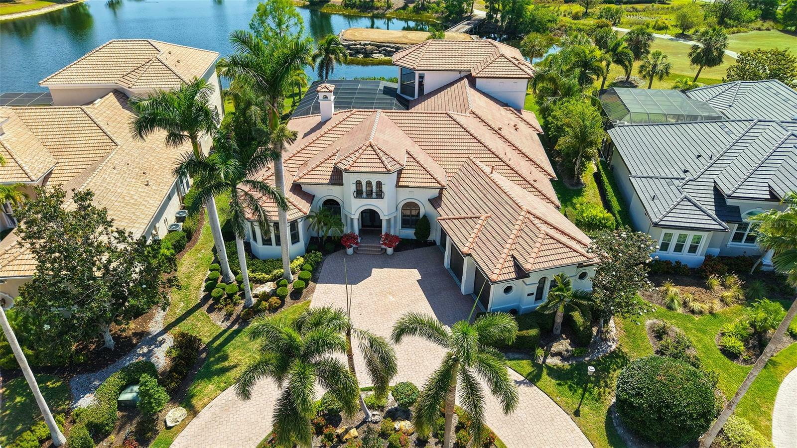 Property Photo:  6819 Dominion Lane  FL 34202 