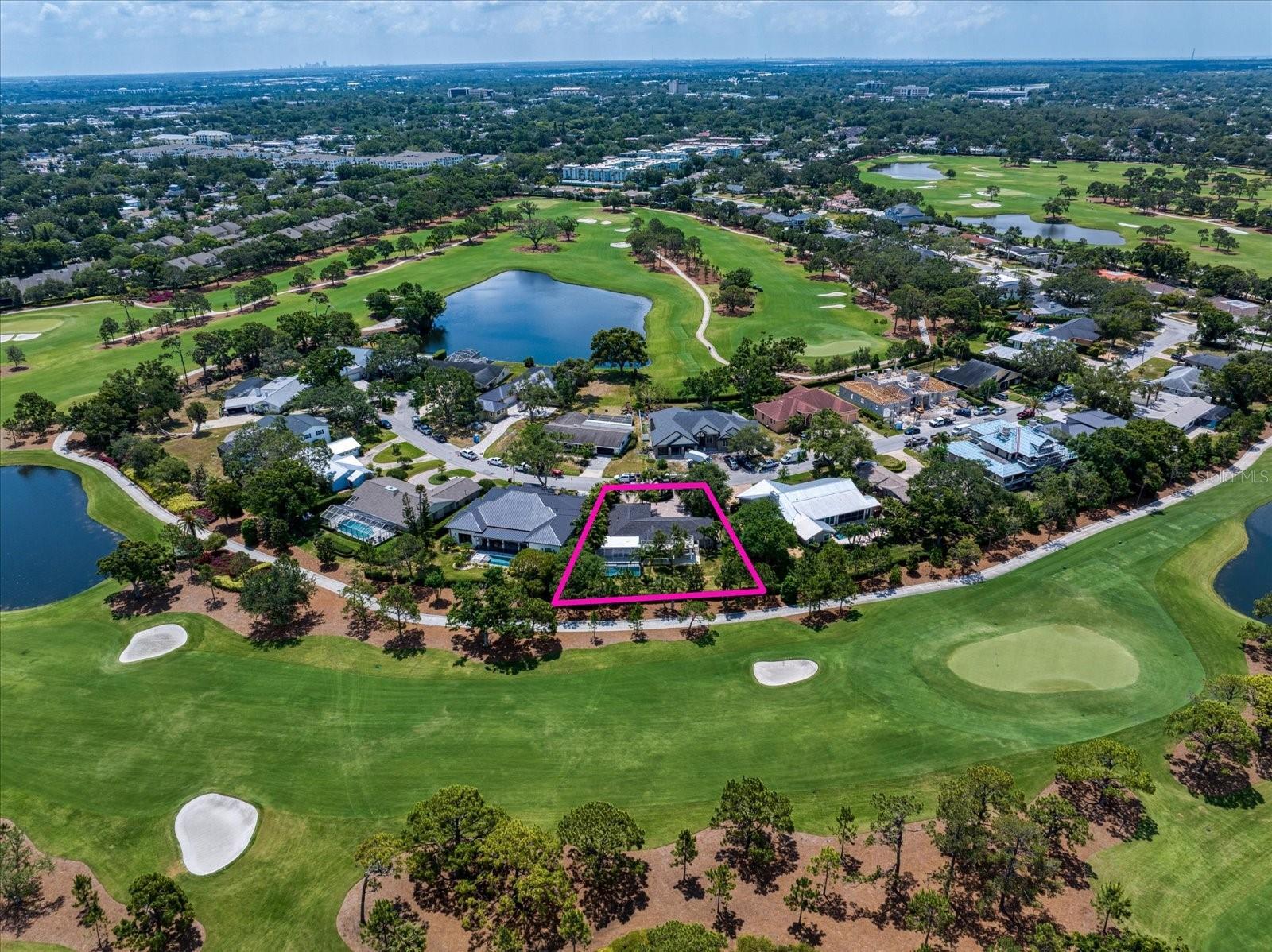 Property Photo: 16 Hibiscus Road FL 33756
