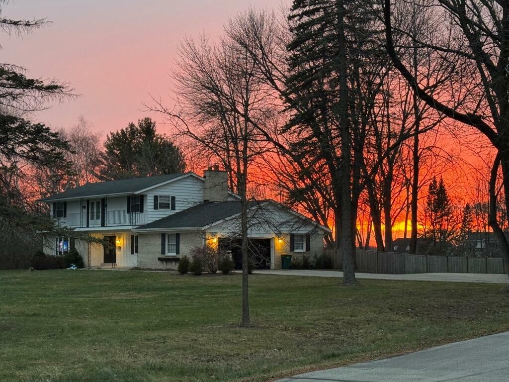 Property Photo: 13349 N Lakewood Dr WI 53097