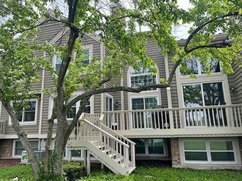 Property Photo: 1537 Aberdeen Court 67 IL 60564