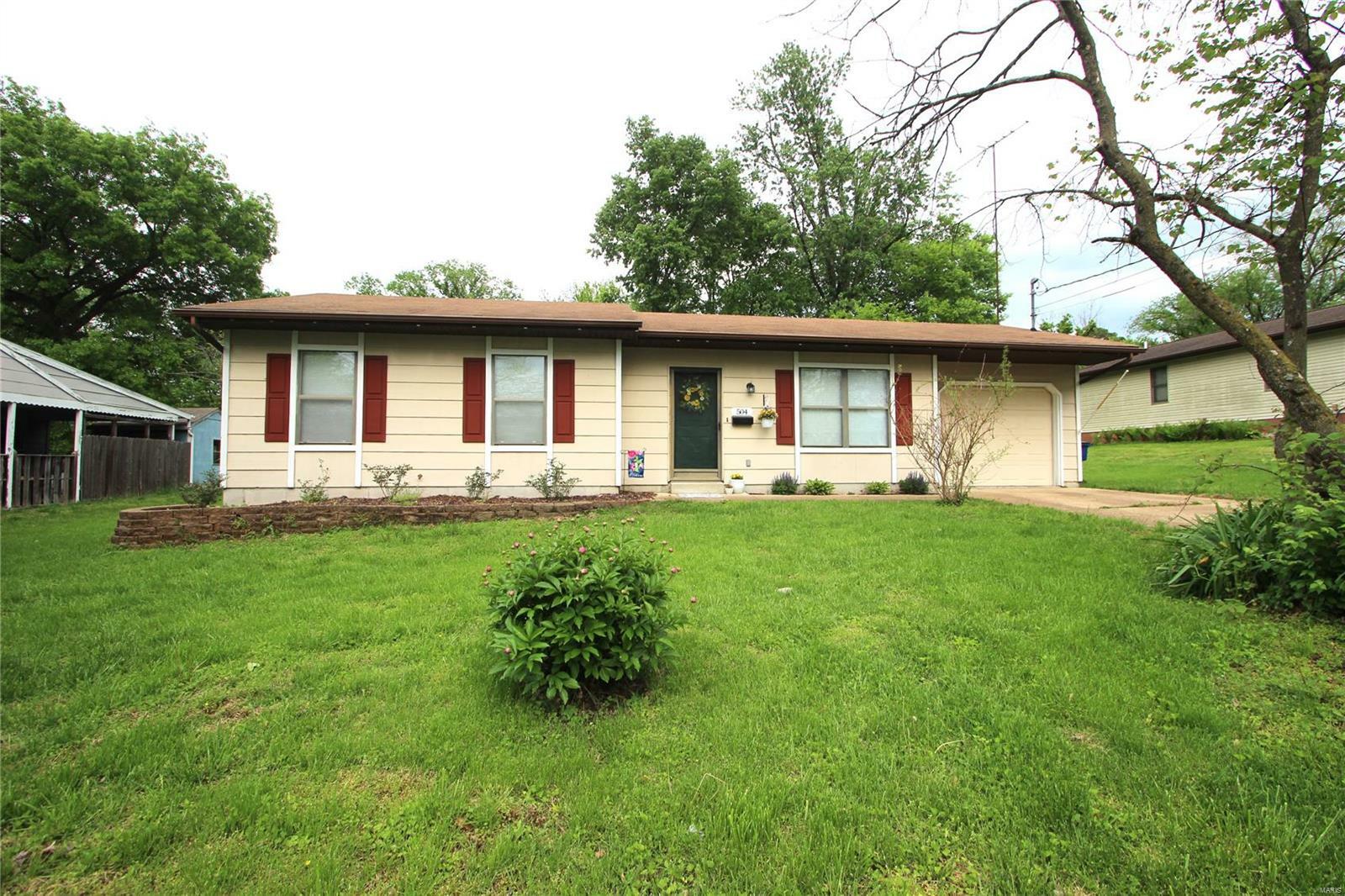 Property Photo: 504 S Jefferson Avenue MO 63084