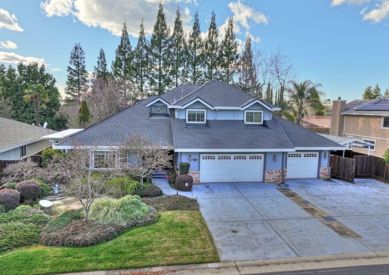 Property Photo:  114 Puffer Way  CA 95630 
