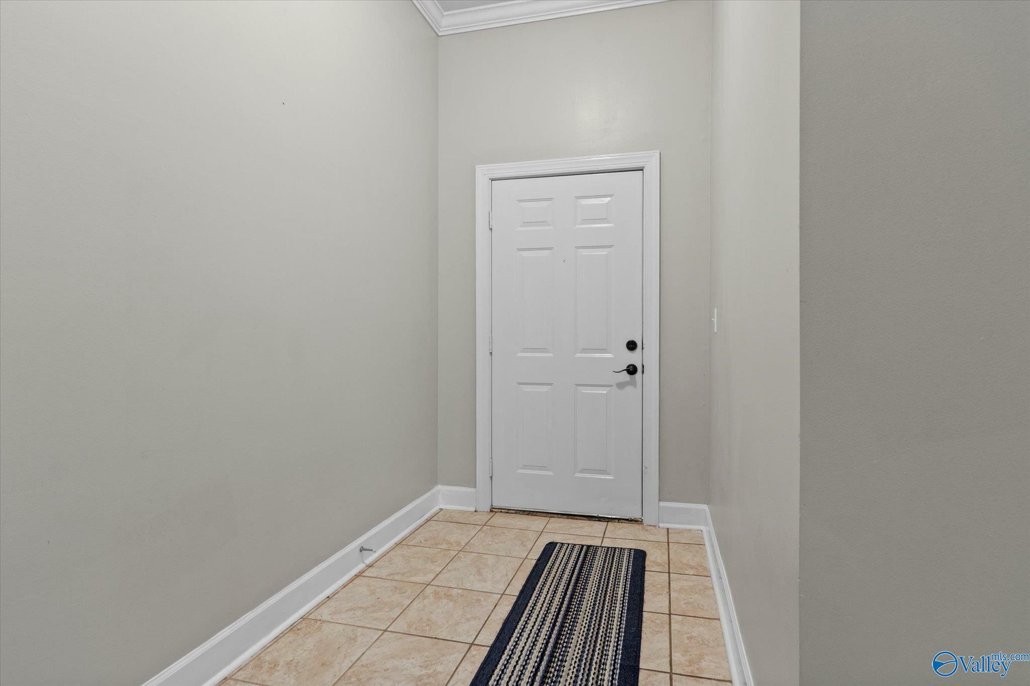 Property Photo: 6122 Bay Hill Drive 111 AL 35611