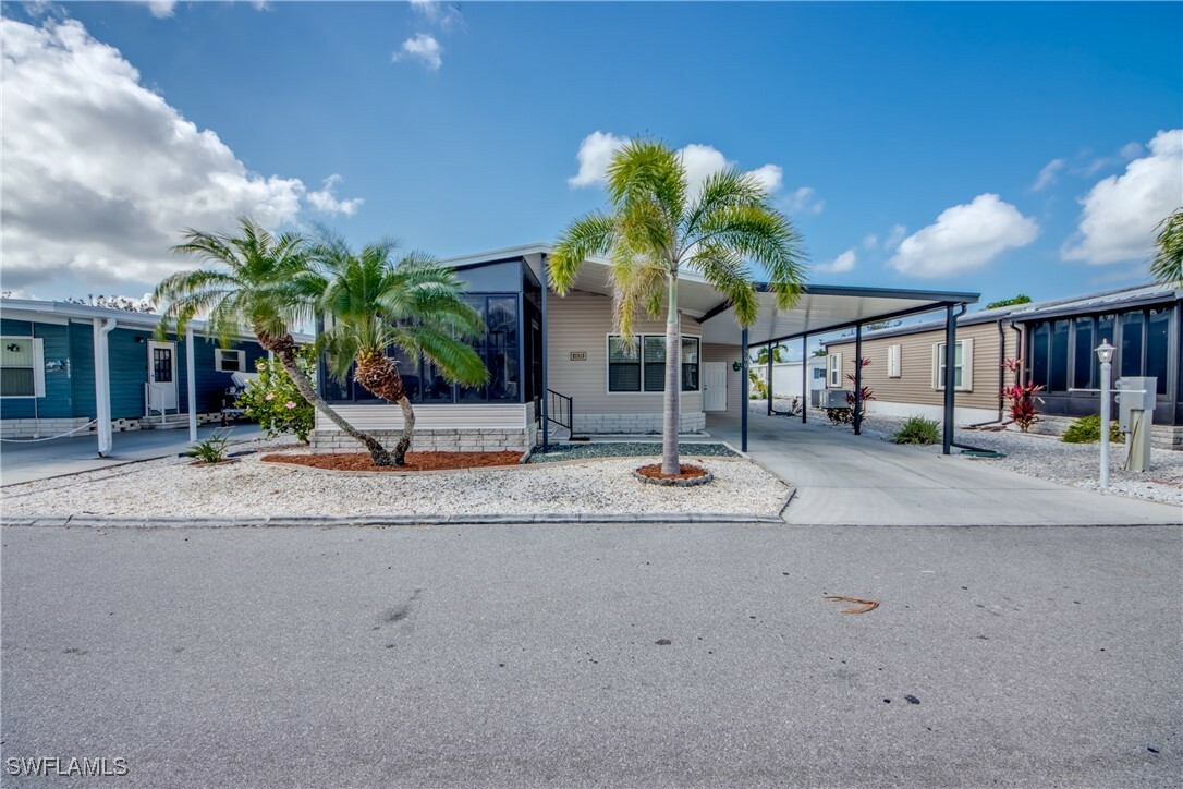 Property Photo: 4939 Mullette Lane FL 33956