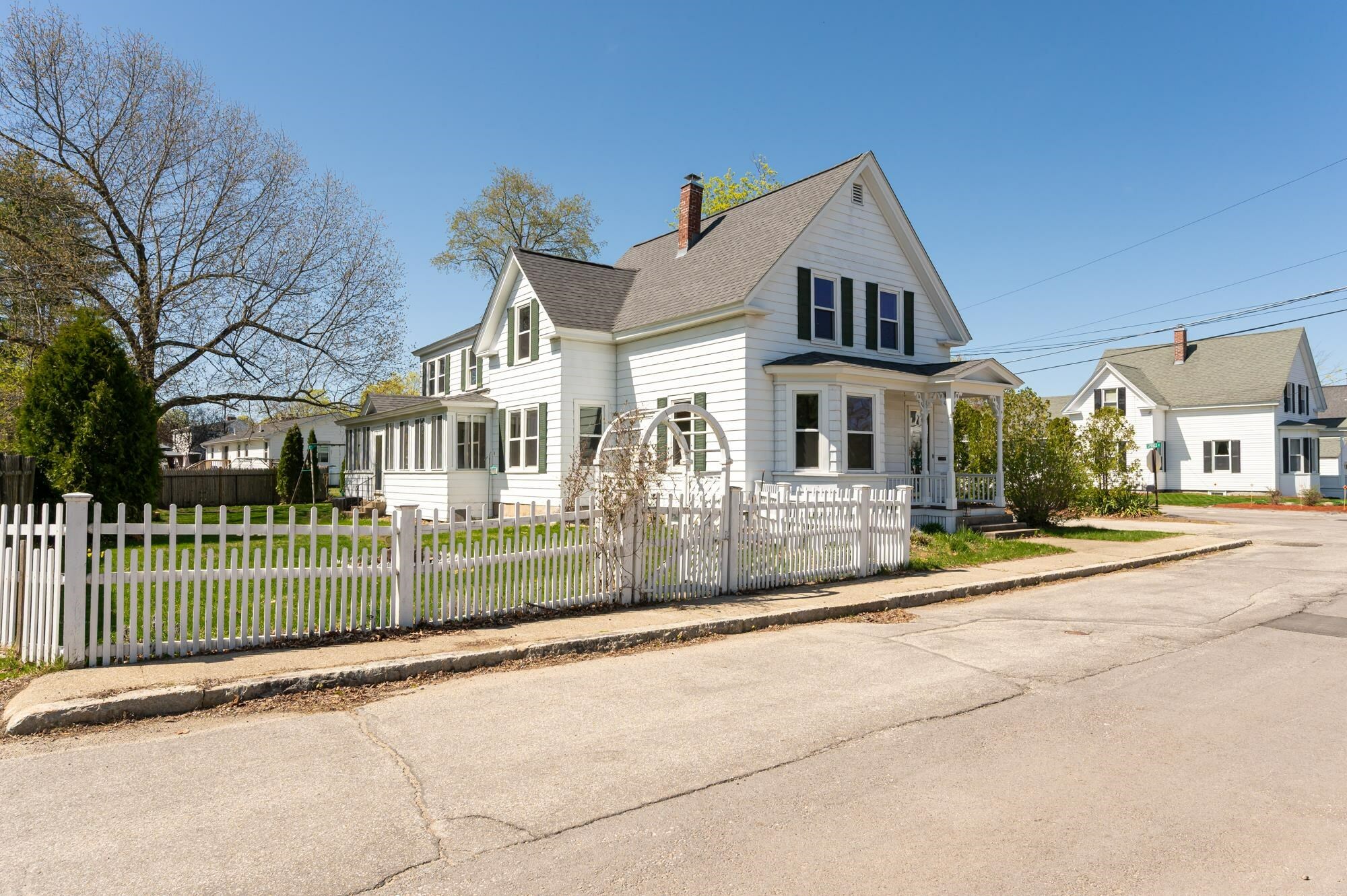 Property Photo: 8 Laurel Street NH 03055
