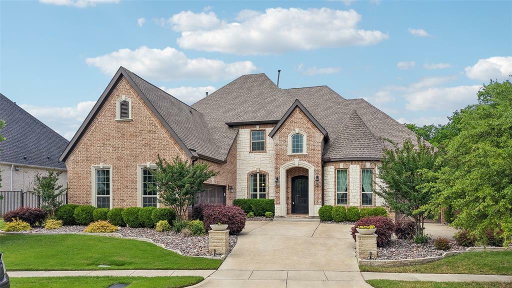 Property Photo: 2032 Southlake Glen Drive TX 76092