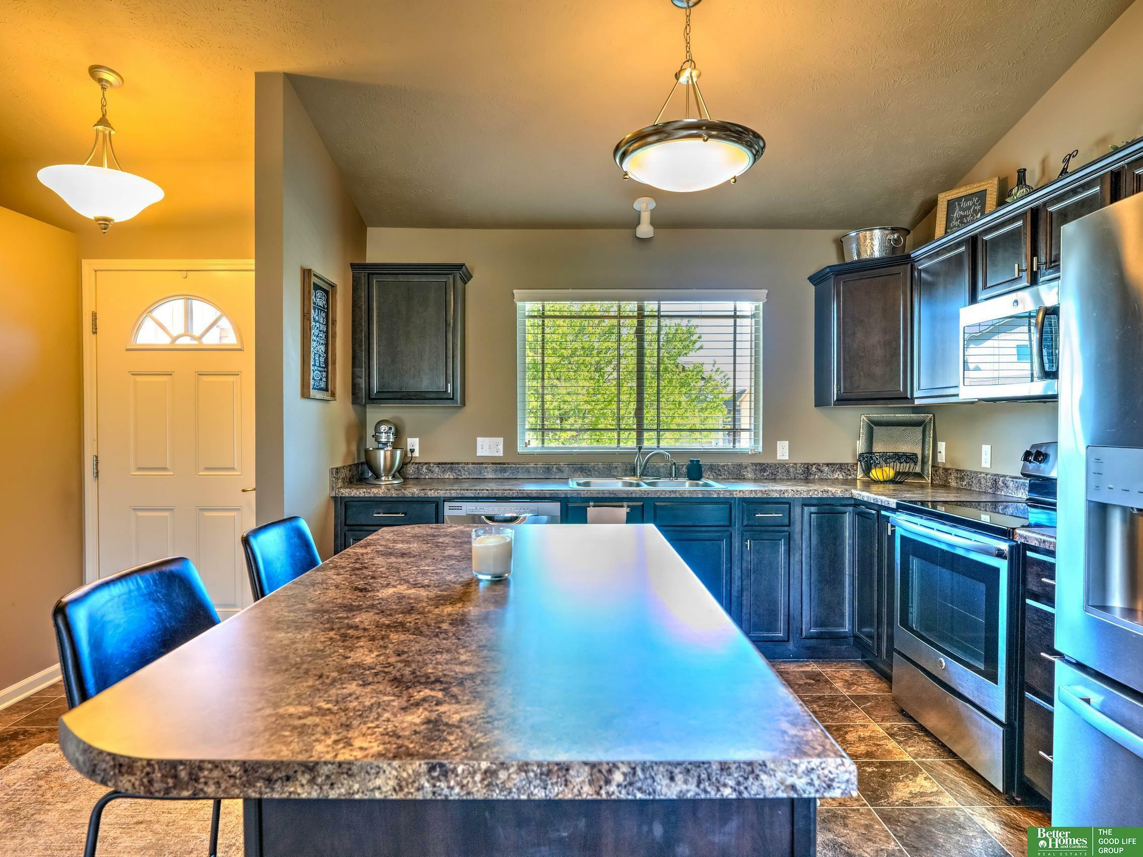 Property Photo: 9120 Scott Street NE 68122