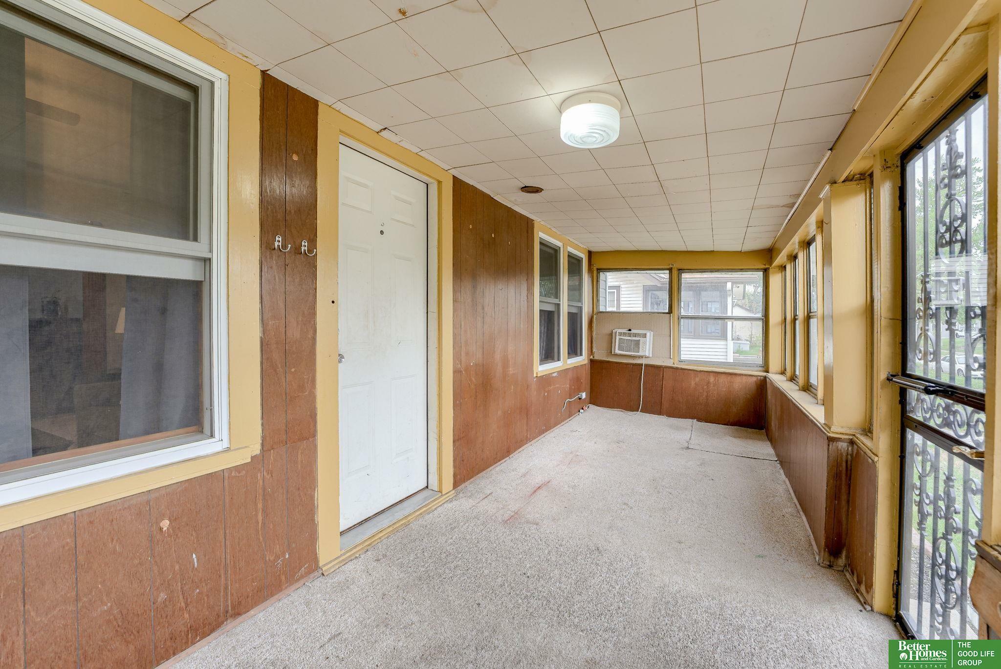 Property Photo: 2025 Larimore Avenue NE 68110