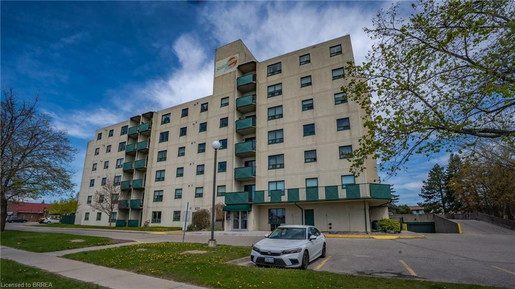 Property Photo: 421 Fairview Drive 101 ON N3R 7M3