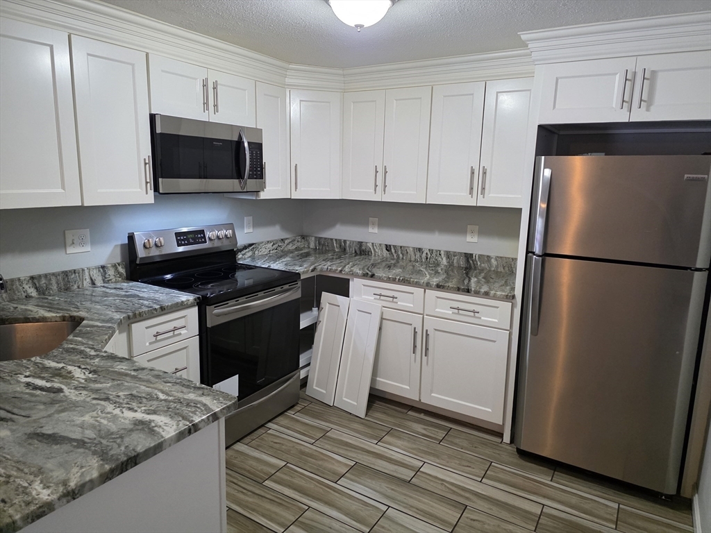 Property Photo: 260 Tremont St 1 MA 02176