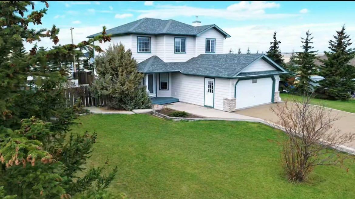 Property Photo: 214 3 Street W AB T0J 2C0