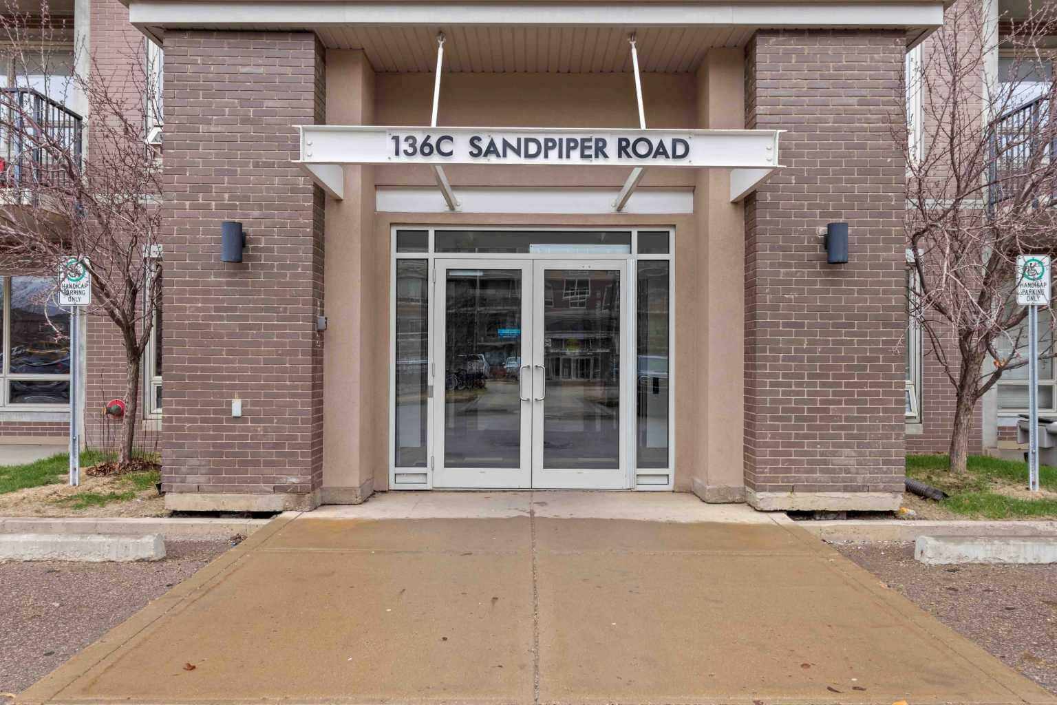 Photo de la propriété: 136C Sandpiper Road 407 AB T9K 0J7
