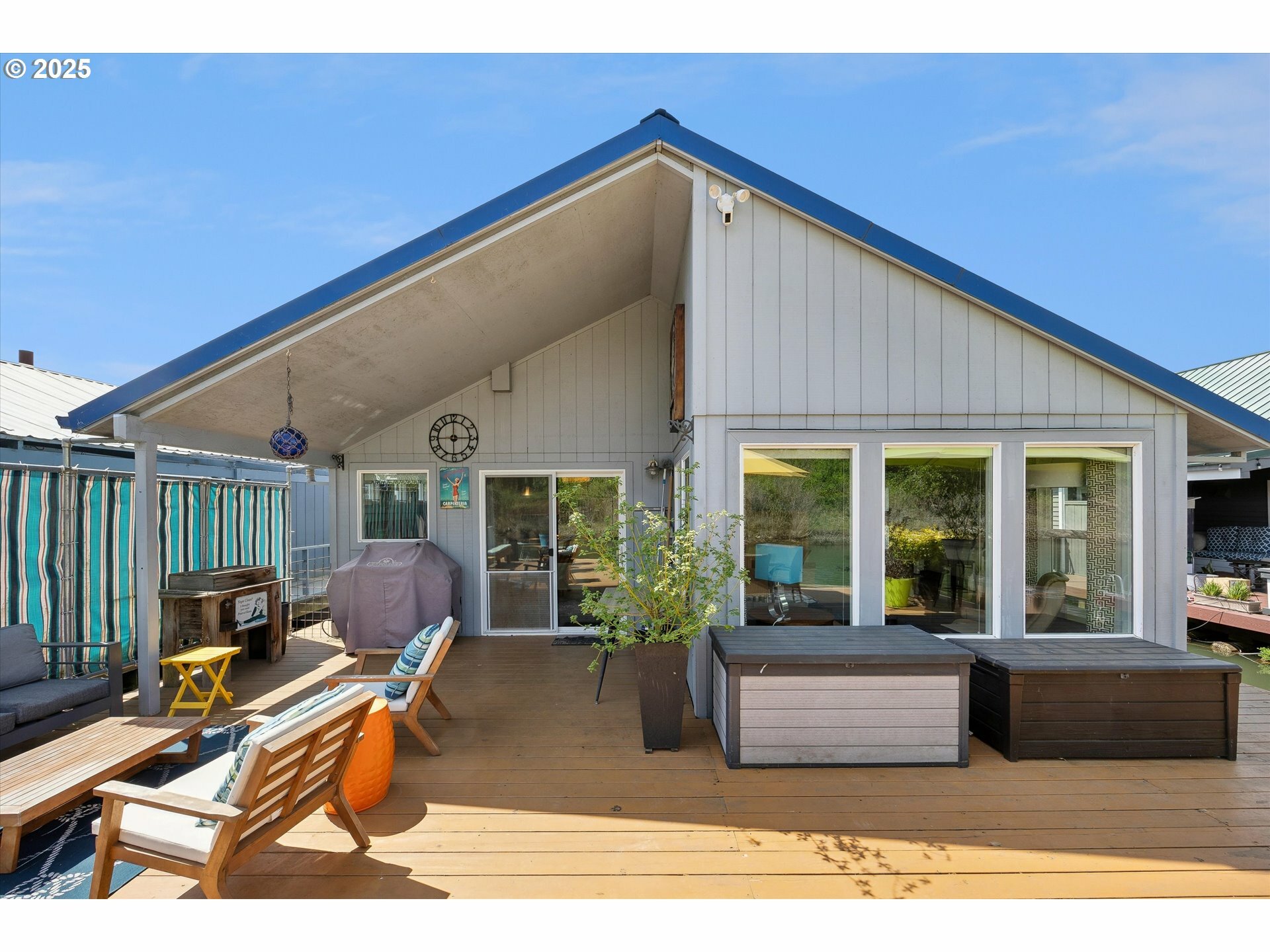 Property Photo: 2630 N Hayden Island Dr 34 OR 97217