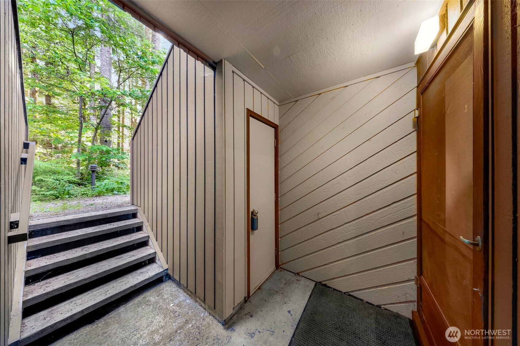Property Photo: 10500 Mt Baker Hwy 207 WA 98244