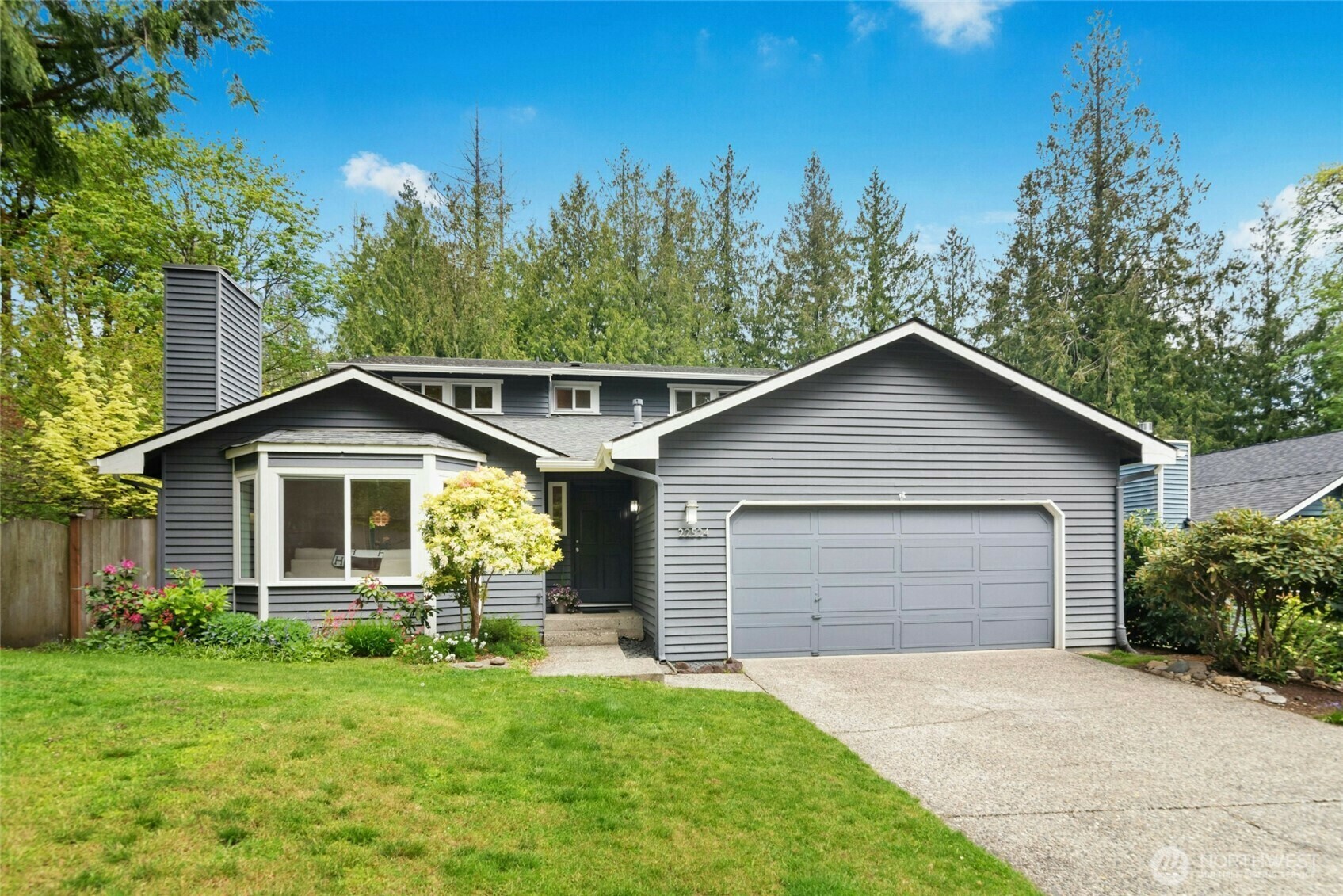 Property Photo: 22524 NE 12th Place WA 98074